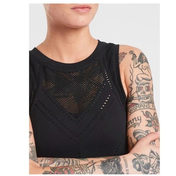 Athleta Oxygen 2.0 Tank Top S Black Fitted Seamless Crew Neck Breathable - Picture 2 of 7